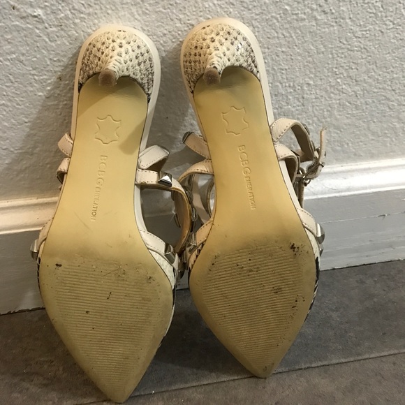 BCBGenerarion Niro stud kitten heels - Picture 7 of 8